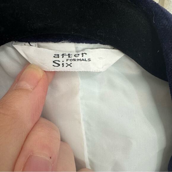 Vintage 60s Men's Blue Gingham Checkered Blazer with Bow Tie Size 38 Short - Picture 6 of 10